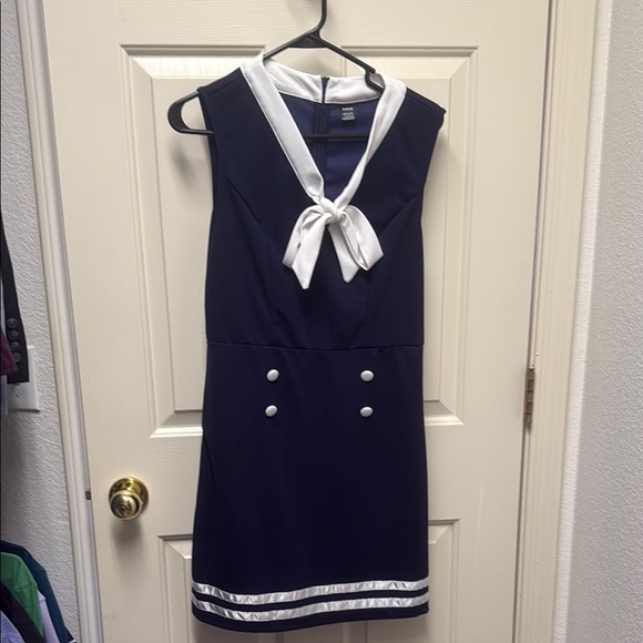 NWOT Navy Dress with White Accents (L) - Picture 3 of 6